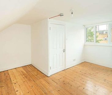 Kitson Road, London, SE5 - Photo 2