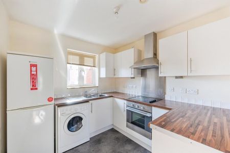 AshbourneRoad, DERBY - Photo 5