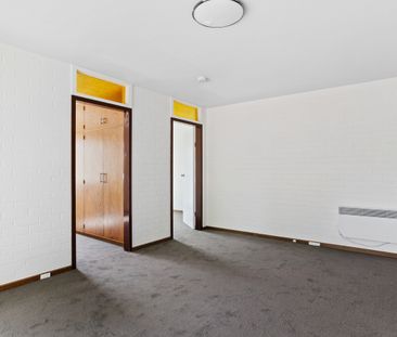 2/92 Barrack Street West Hobart TAS 7000 Australia - Photo 3