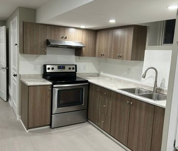 For Lease - 3 Bentgrass Lane, Brampton, Ontario - Photo 4