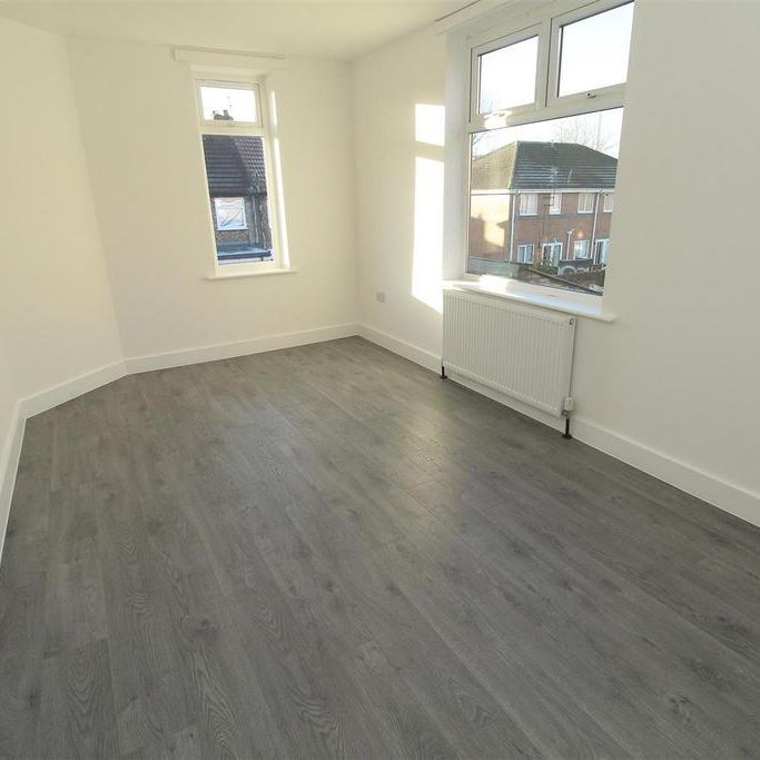 3 bedroom maisonette to rent - Photo 1