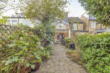 Railway Road, Teddington, TW11 - Photo 3