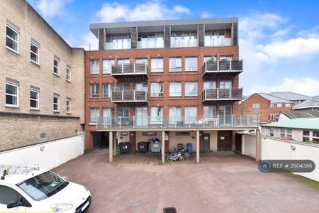 1 bedroom flat to rent - Photo 5