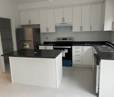 For Lease - 34 Milson Crescent Unit# Top, Essa, Ontario - Photo 6