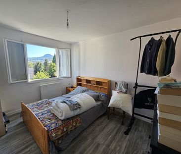 Location Appartement 2 pièces 42m² CHAMALIERES 63400 - Photo 2