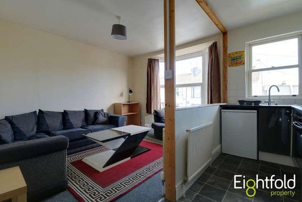 Caledonian Road, Brighton, BN2 - Photo 1