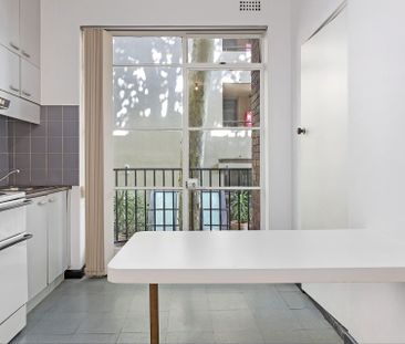 Lovely Quaint and Quiet Studio in Private Enclave - Photo 3