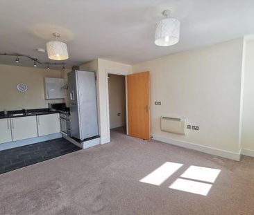 1 bedroom flat to rent - Photo 6