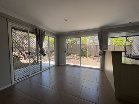 29/19 Gumtree Crescent, Upper Coomera QLD 4209 - Townhouse For Rent | Domain - Photo 5