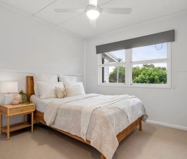 Large Backyard ! - Photo 2