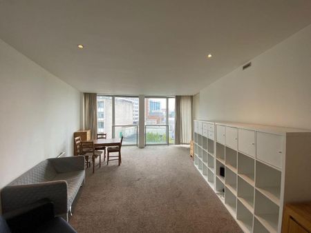 2 bedroom apartment to rent - Photo 2