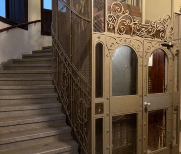 Repräsentative 3-Zimmer Altbauwohnung mit hohen Räumen und edlem Ch... - Foto 6