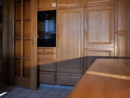 NEUWERTIG 5-Zi.-Einfamilienhaus - Lotzwil (bei Langenthal) - Photo 3