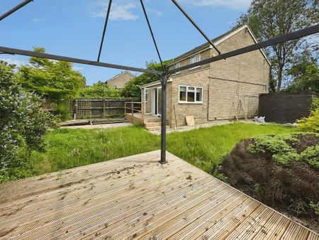 3 bedroom property to rent - Photo 4