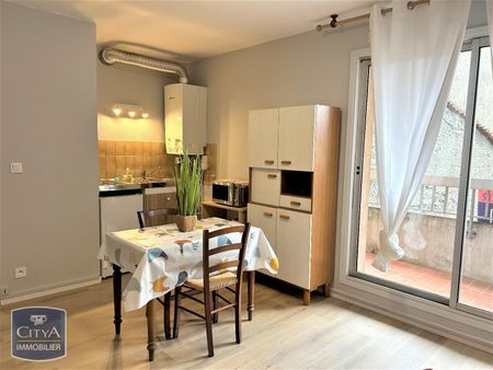 Location Appartement 1 pièce 22m² MONTAUBAN 82000 - Photo 2