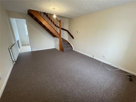 2 bedroom terraced house to rent - Photo 2