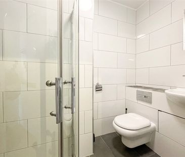 Well presented studio apartment to rent within walking distance of ... - Photo 6