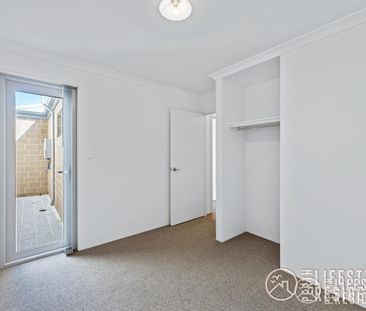 RELEAXED COASTAL LIVING - Photo 6