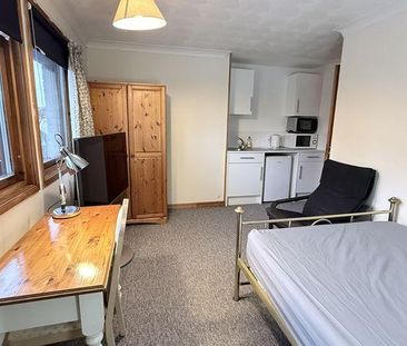 1 bedroom bungalow to rent - Photo 4