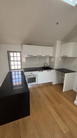 Location Appartement 3 pièces 72m² NARBONNE 11100 - Photo 4