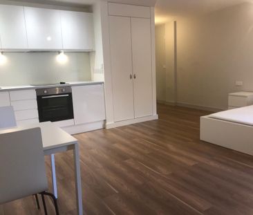 Studio to rent - Photo 4