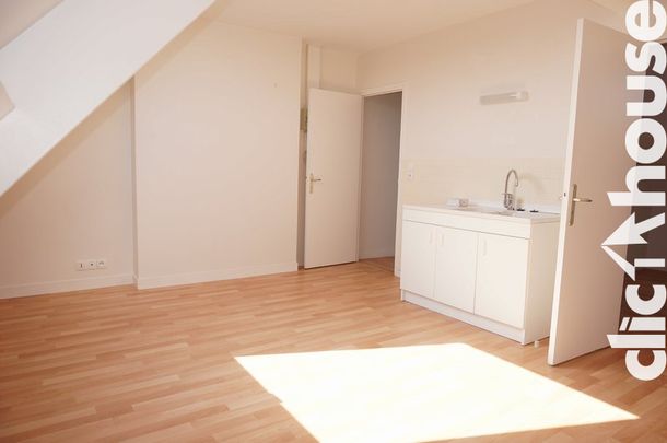 Location F2 VERSON - 25m2 - Photo 1