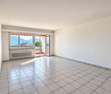 MINUSIO – SPAZIOSO APPARTAMENTO CON GIARDINO PRIVATO, AMPIO BALCONE... - Photo 4