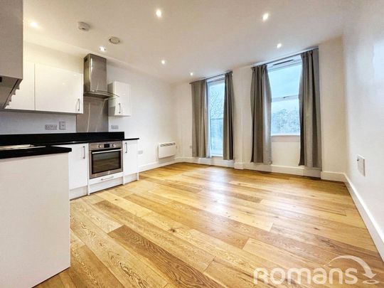 1 bedroom apartment to rent - Photo 1