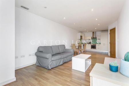 1 bedroom flat to rent - Photo 2
