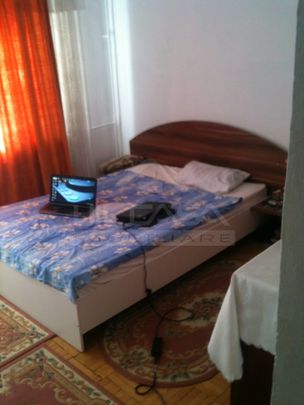 Apartament 2 camere decomandat, Podu Ros. - Fotografie 1