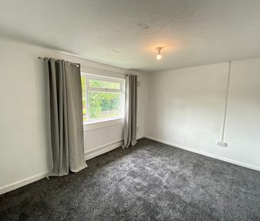 Bay Tree Avenue, Sketty, Swansea, SA2 - Photo 3
