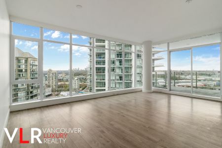 Condo in Burnaby, BC - Photo 2