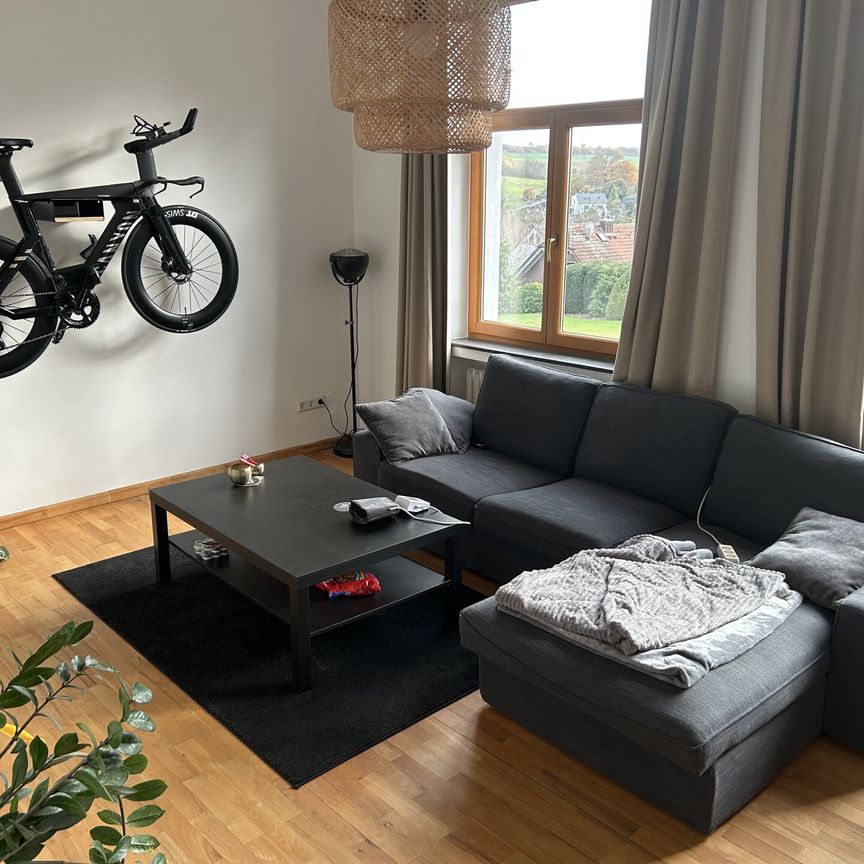 Charmante 4-Zimmer-Wohnung in gepflegter Altbauvilla - Photo 1