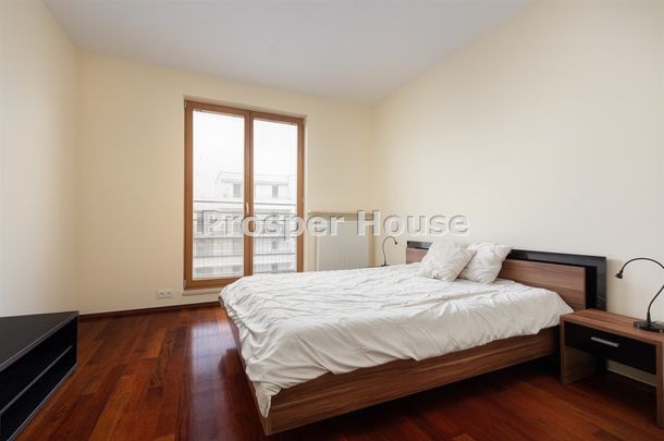 Warszawa, Mokotów, Obrzeżna - Zdjęcie 1