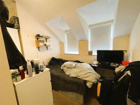 3 bedroom townhouse to rent - Photo 2