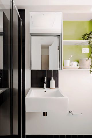 Single Bedroom – 6 Share Apartment - Photo 4