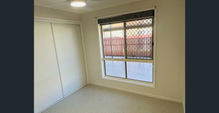 Sleek and Modern Home - Photo 4