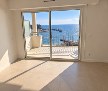 CAP D'AIL - STUDIO rénové avec terrasse et vue mer proche Mo - Photo 1