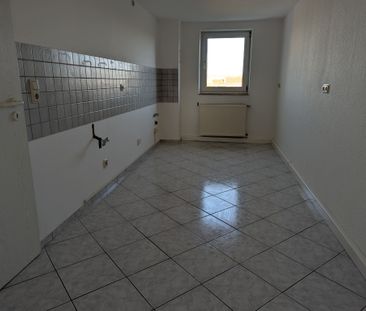 Helle 3-Raum-DG-Wohnung mit Balkon - Photo 2