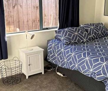 Sunny 3BR Papamoa Home - Photo 2