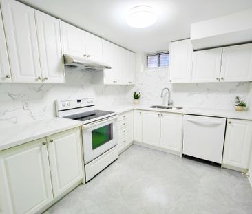 For Lease - 14 Summerfeldt Crescent, Markham, Ontario - Photo 5