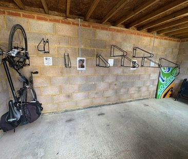 1 Bed Flat, Raphael Road, BN3 - Photo 3