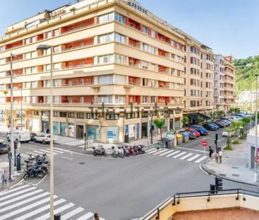 Alquiler de piso en Via Gran, 8 - Photo 2