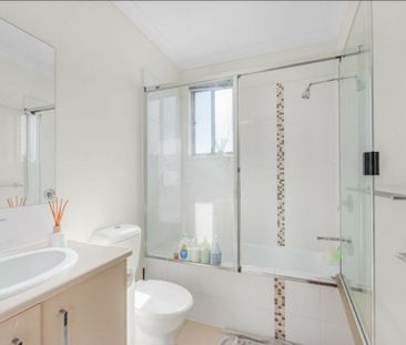 24 Cocoparra Place, Fitzgibbon QLD, Belconnen - Photo 6