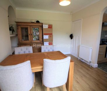 3 bedroom semi-detached house to rent - Photo 3