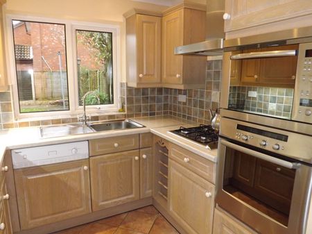 3 bedroom house to rent - Photo 2