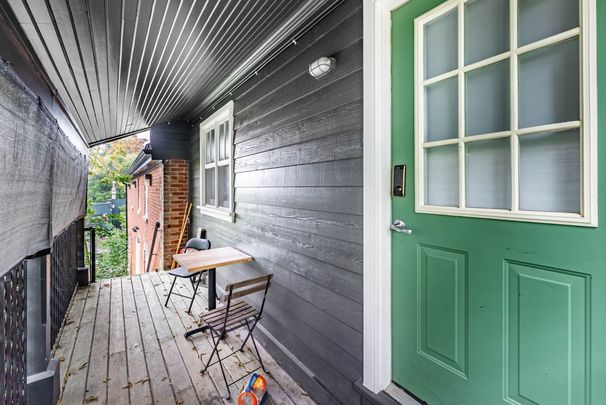 For Lease - 17277 Old Main Street Unit# Upper, Caledon, Ontario - Photo 1