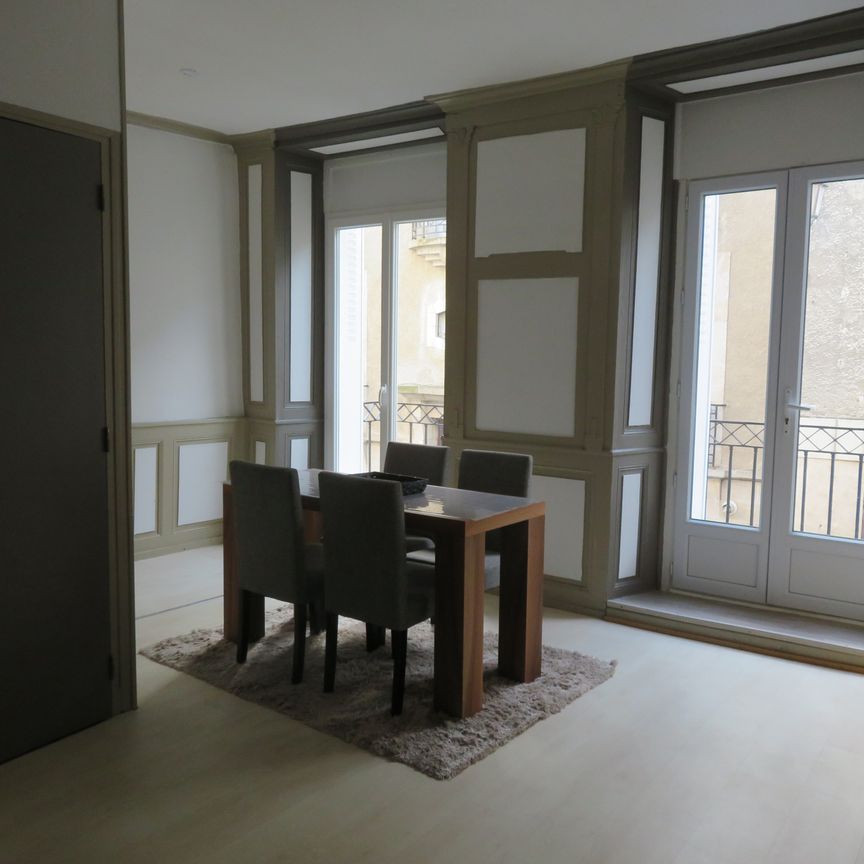 Location Appartement 1 pièce 31m² BELLAC 87300 - Photo 1