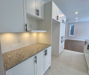 For Lease - 1840 Haiku Street, Barrhaven, Ontario - Photo 2