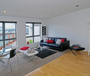 Hudson Brown - One Bedroom - Photo 5